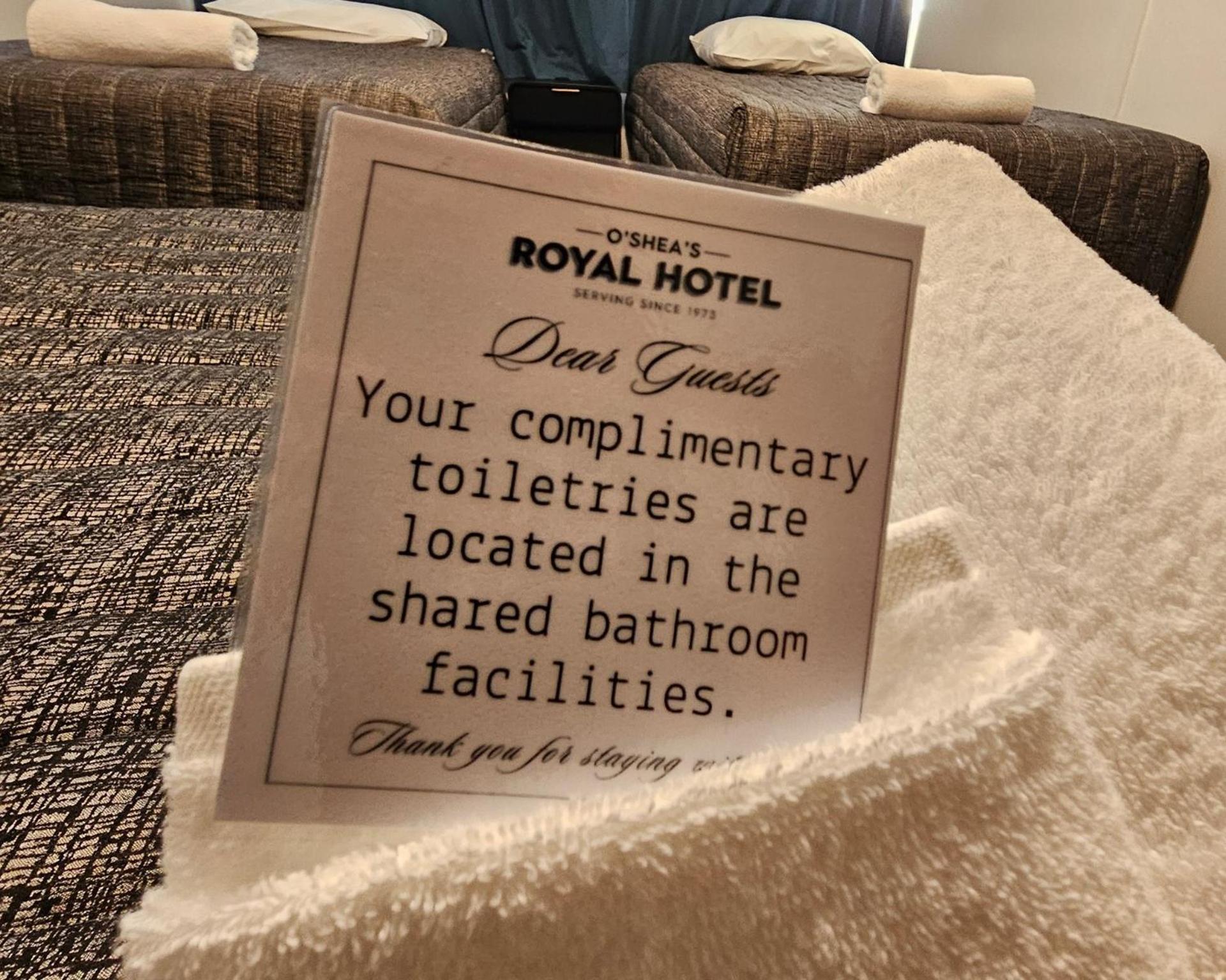 O'Shea'S Royal Hotel 군두윈디 외부 사진