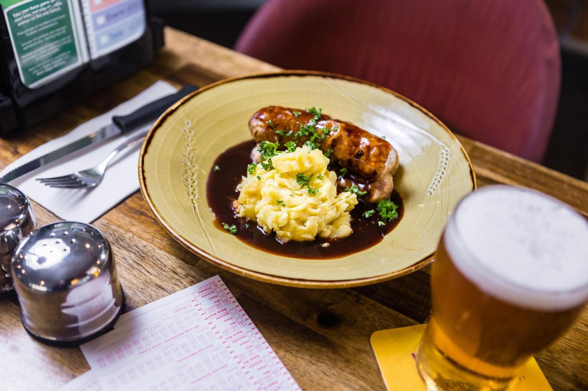 O'Shea'S Royal Hotel 군두윈디 외부 사진